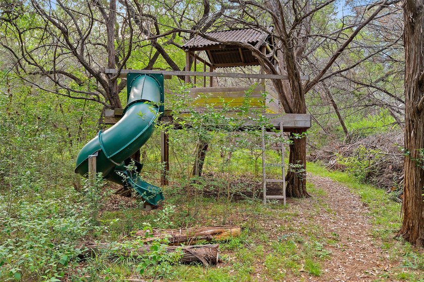 Nearly 10 private acres in Westlake with sweeping downtown - photo 33