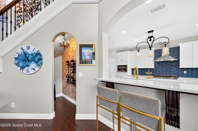 You just found your new home!! This Executive Style 5 bedroom, 3 - photo 18