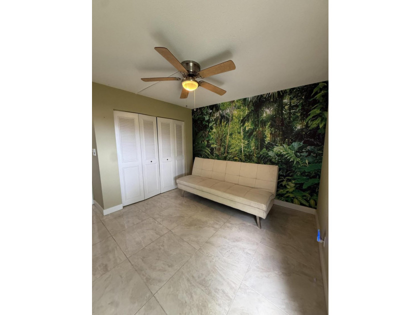 Ground Floor, 2 Bed | 2 Bath, Updated Kitchen, Updated Bathrooms - photo 16