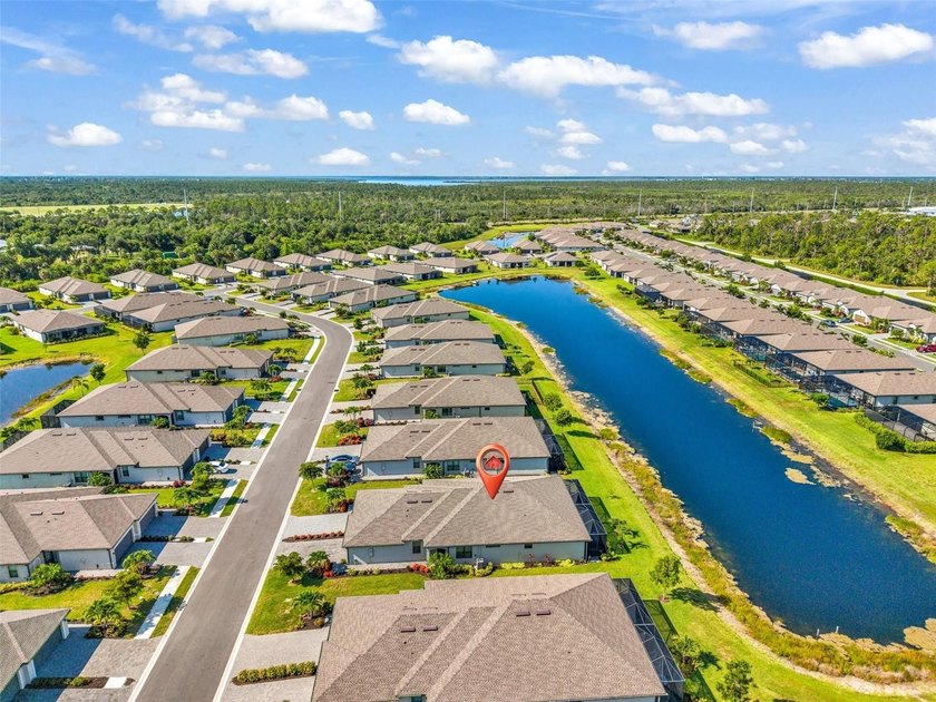 Beautifully maintained 2022 villa in Biscayne Landing offering 2 - photo 4