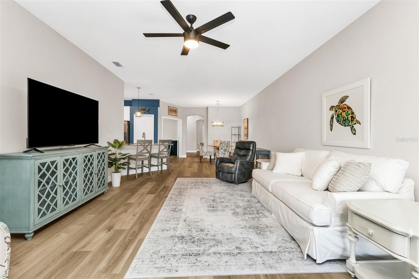 Beautifully maintained 2022 villa in Biscayne Landing offering 2 - photo 7