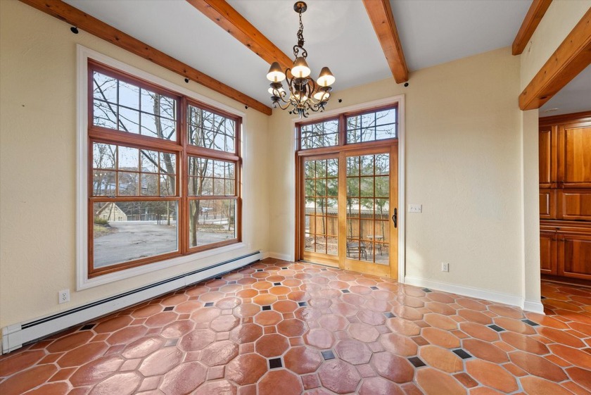 Elkhart Lake home/cottage of your dreams! This sought after lake - photo 23
