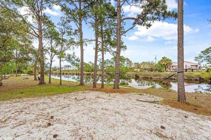 Whether you're searching for a full-time residence or the - photo 29
