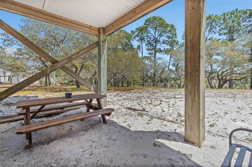 Whether you're searching for a full-time residence or the - photo 34