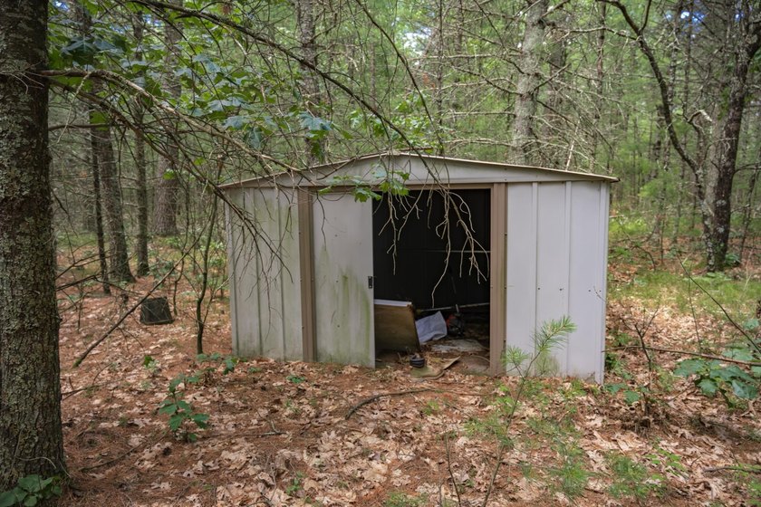 Whether you're looking to hunt, fish, relax, or simply escape - photo 6