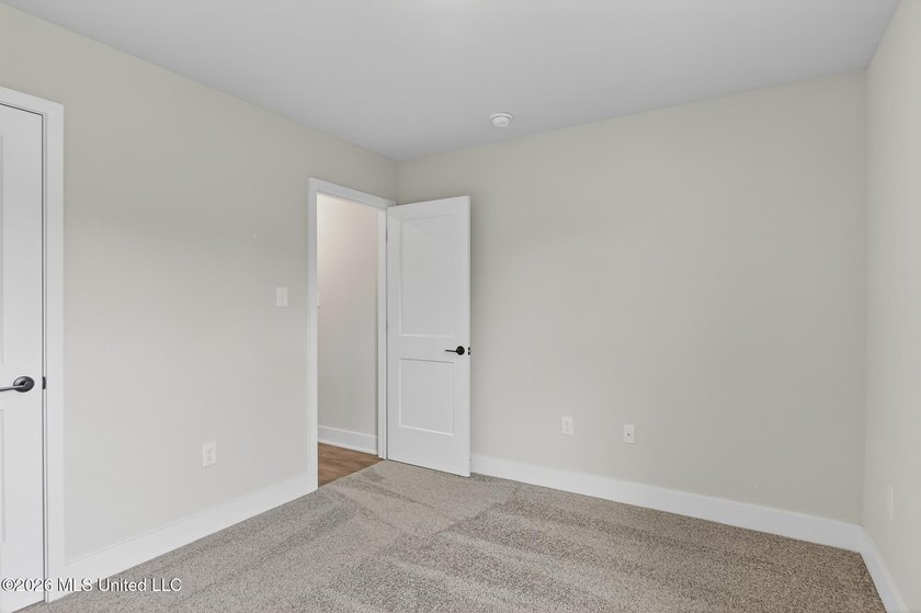 Move-In Ready Home - Comfort, Style, and Coastal Convenience - photo 17