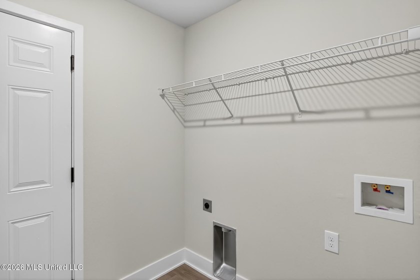 Move-In Ready Home - Comfort, Style, and Coastal Convenience - photo 22