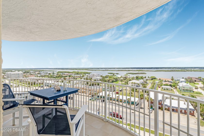 **NEW PRICE IMPROVEMENT**Beautiful 3-bedroom, 2-bath condo - photo 5