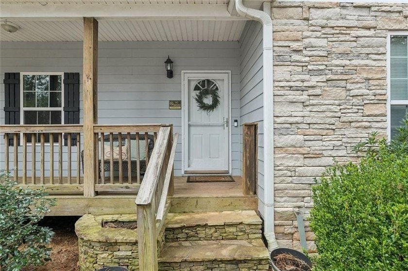 A Rare Lake Lanier Escape: Private Retreat on Over 2 - photo 10
