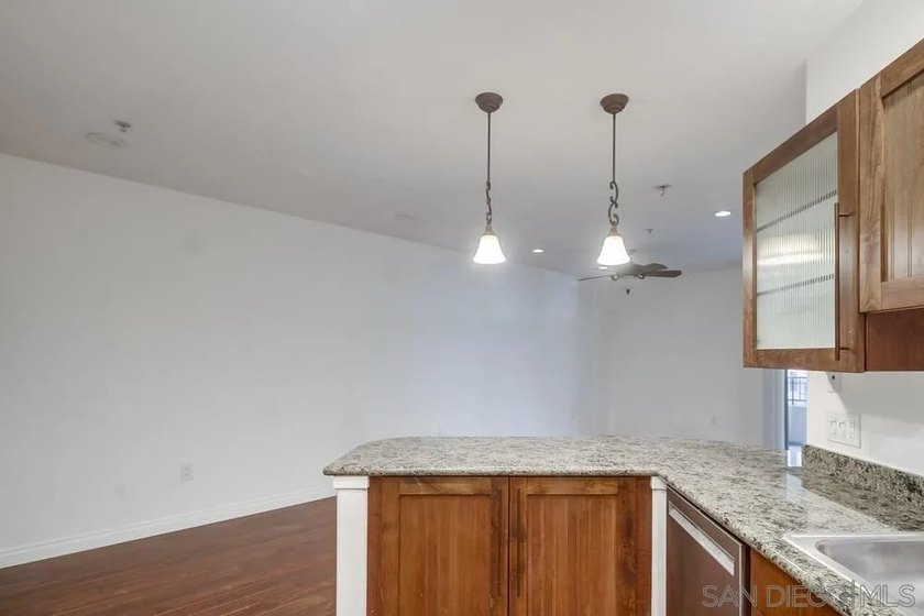 Experience comfort and style in this beautifully appointed - photo 7