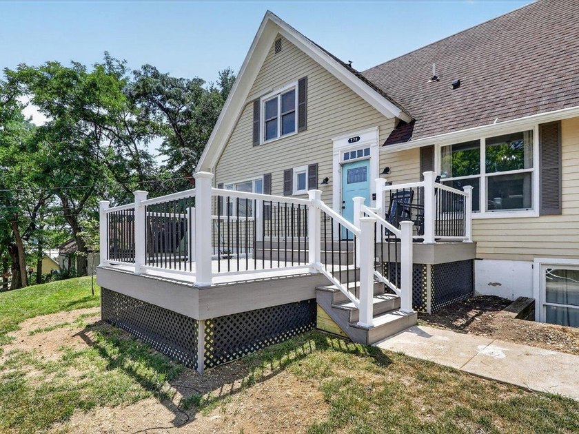 Nestled in the heart of Janesville, minutes from I-90, 778 S - photo 3