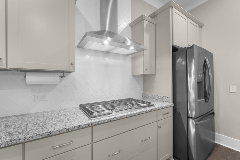 Steps away from the Wando River, 116 Low Tide Court is move-in - photo 7