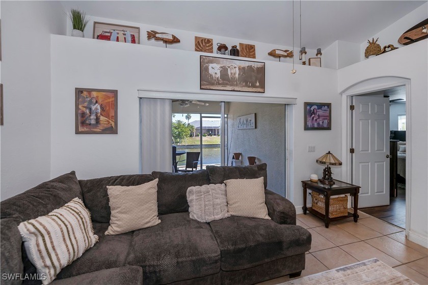 Beautiful Waterfront Duplex - 1,400 Sq Ft Per Side This is your - photo 11