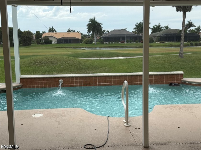 CAPE ROYAL a gated golf course community. located in desirable - photo 8