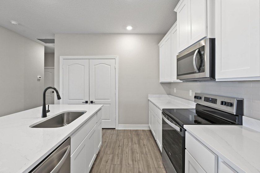 Discover the Santa Maria in Celebration Pointe a beautifully - photo 10