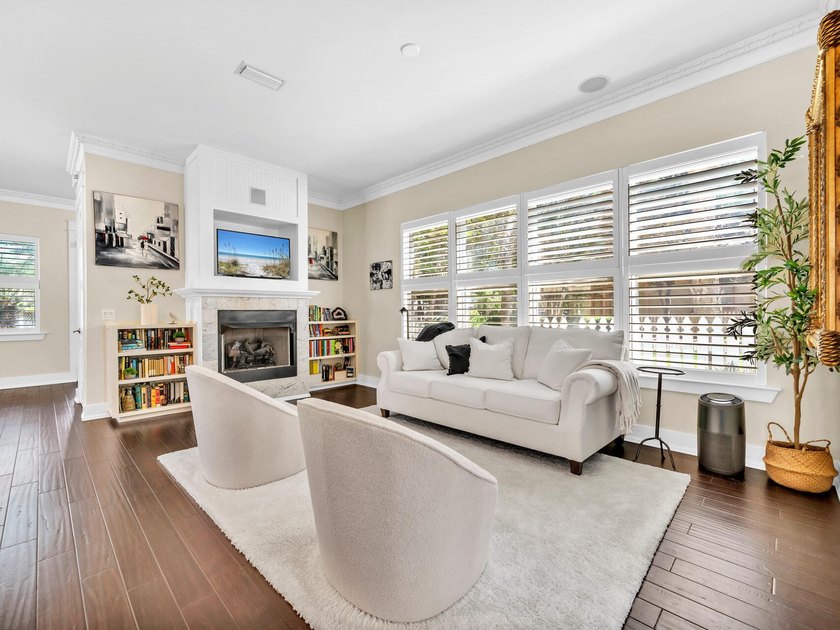A Coastal Victorian Gem - A Home Unlike Any Other.'Nestled just - photo 15