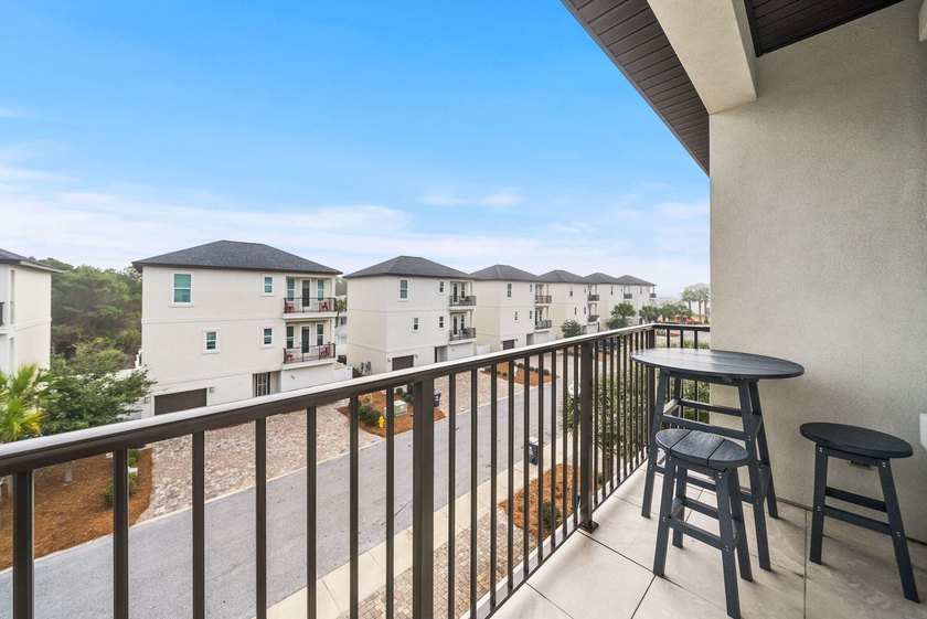 Beautifully updated luxury home in the heart of Miramar Beach - photo 24