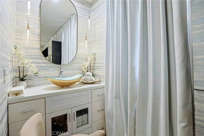 Welcome to 309 Burlington Common, a hidden gem nestled within a - photo 30