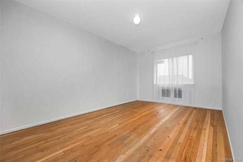 Located in Murray Hill/Auburndale section of Flushing, this - photo 17