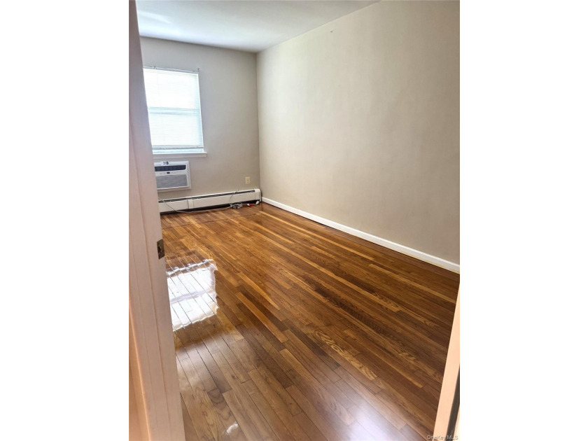 Rare opportunity in the sought-after Country Club area. This - photo 7