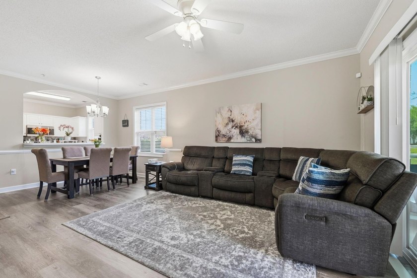 Ground-floor two-bedroom, two-bathroom condo with no-stairs - photo 12