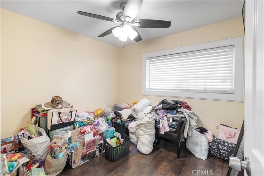 Bring your imagination and transform this spacious 4-bedroom - photo 14