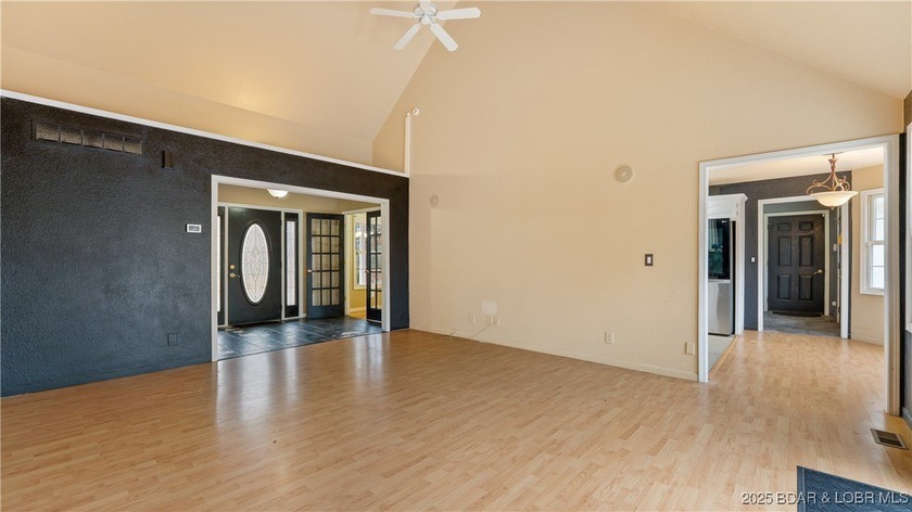 Country Brick home on 6 acres with a mix of open and wooded land - photo 12