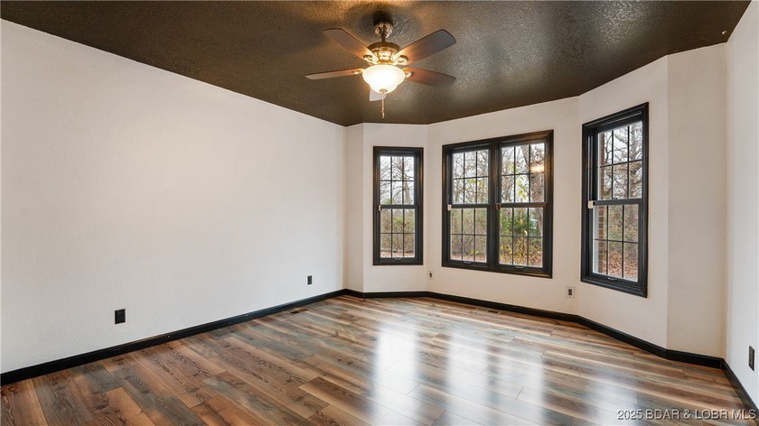 Country Brick home on 6 acres with a mix of open and wooded land - photo 21