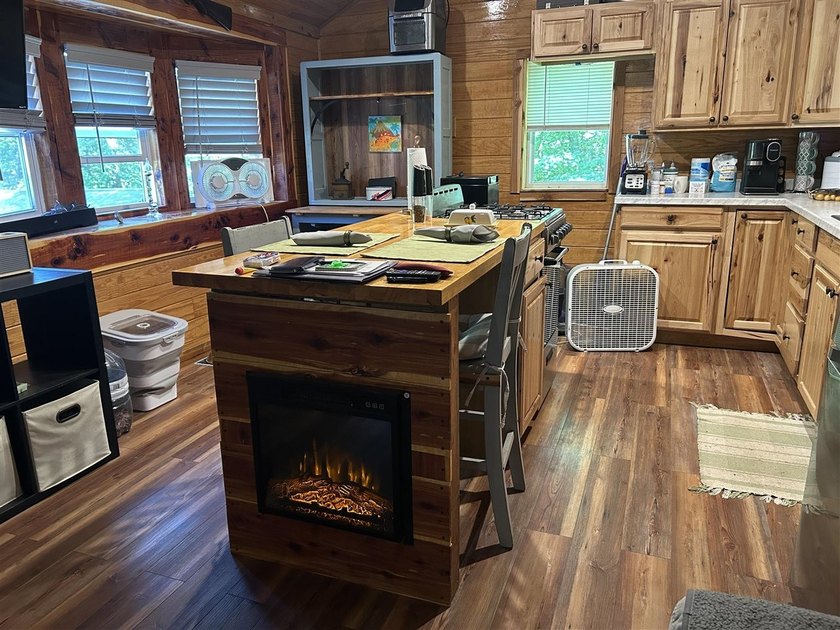 Cozy 5 y/o 420 sf cabin on 0.72 acres only 4.5 miles to Walnut - photo 13