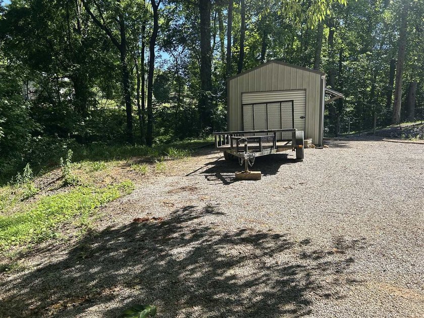 Cozy 5 y/o 420 sf cabin on 0.72 acres only 4.5 miles to Walnut - photo 29