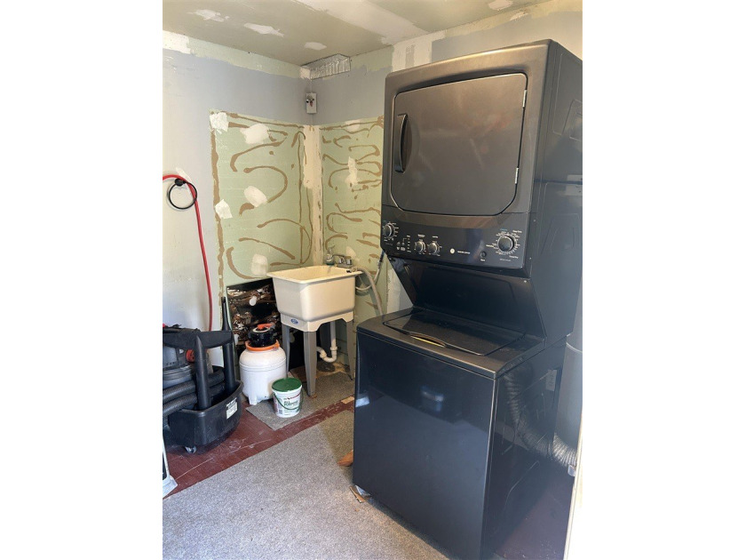 Cozy 5 y/o 420 sf cabin on 0.72 acres only 4.5 miles to Walnut - photo 32