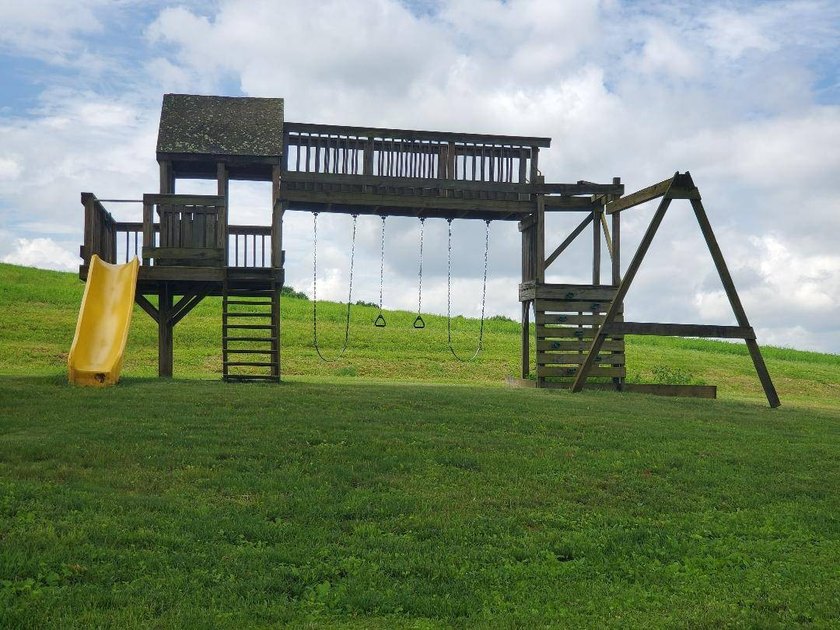 Don't miss out on this DEAL as the Owners are looking for an - photo 11