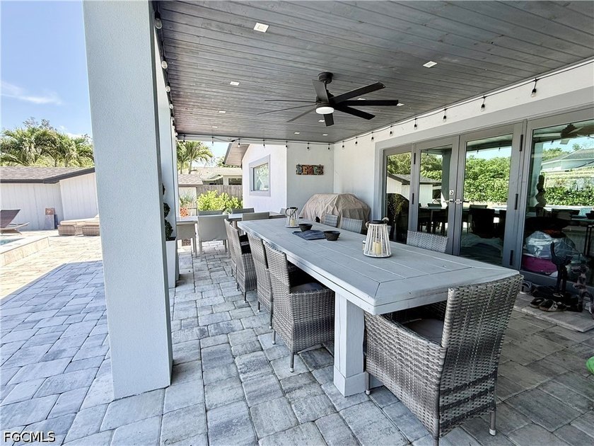 Waterfront Gulf-Access Pool Home - Fully Renovated Experience - photo 6