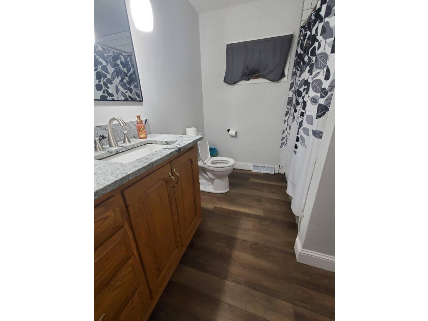 Don't miss out on this DEAL as the Owners are looking for an - photo 41
