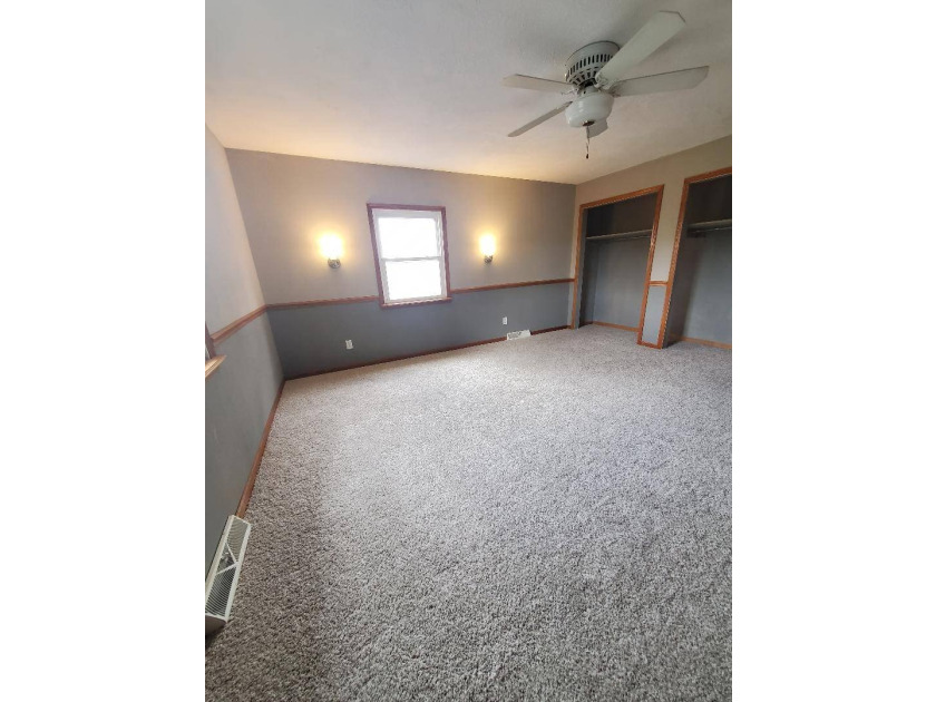 Don't miss out on this DEAL as the Owners are looking for an - photo 46
