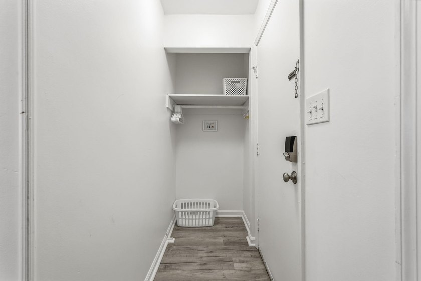 Welcome to the Coast! This 2 bedroom, 2 bathroom condo, is - photo 26