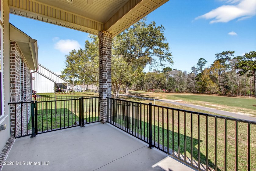 This beautifully maintained 3-bedroom, 2-bath home is perfectly - photo 36