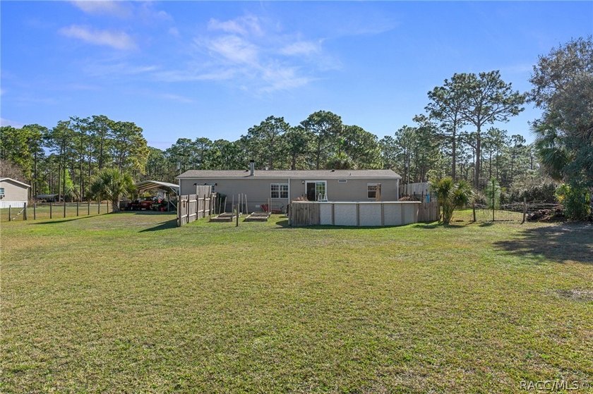 Welcome to peaceful country living! This 3-bedroom, 2-bath home - photo 36