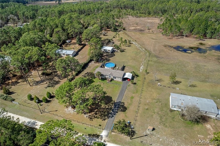 Welcome to peaceful country living! This 3-bedroom, 2-bath home - photo 39