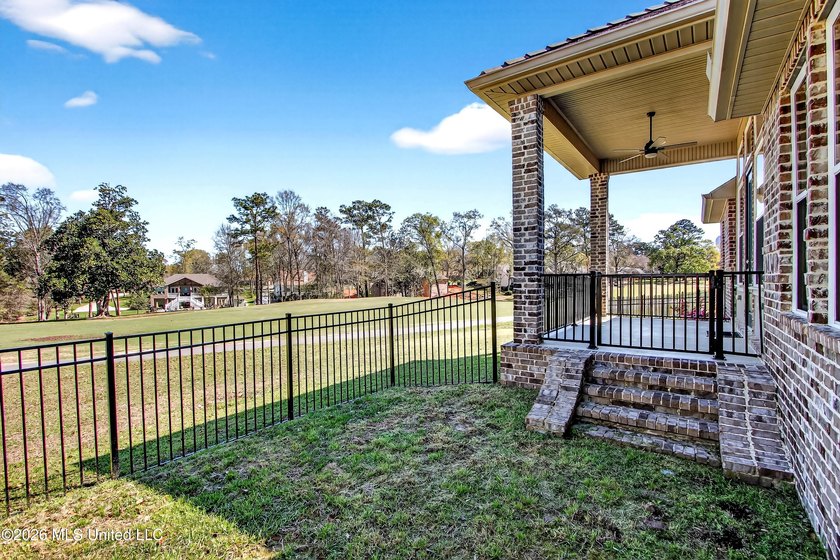 This beautifully maintained 3-bedroom, 2-bath home is perfectly - photo 40