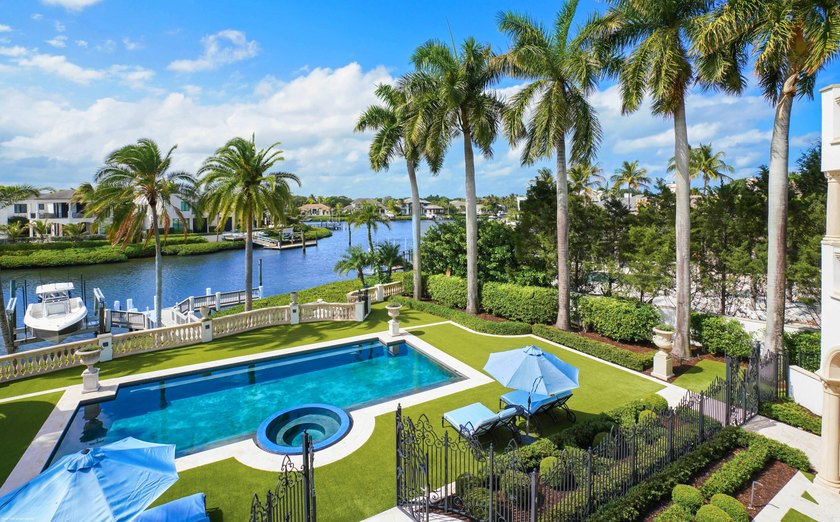 This extraordinary estate at 370 Eagle Drive feels like a - photo 6