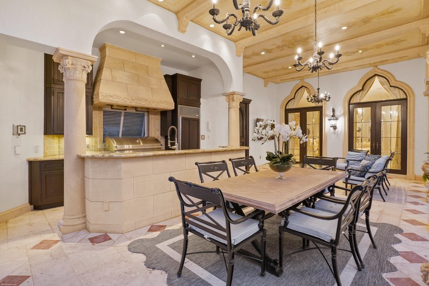 This extraordinary estate at 370 Eagle Drive feels like a - photo 8