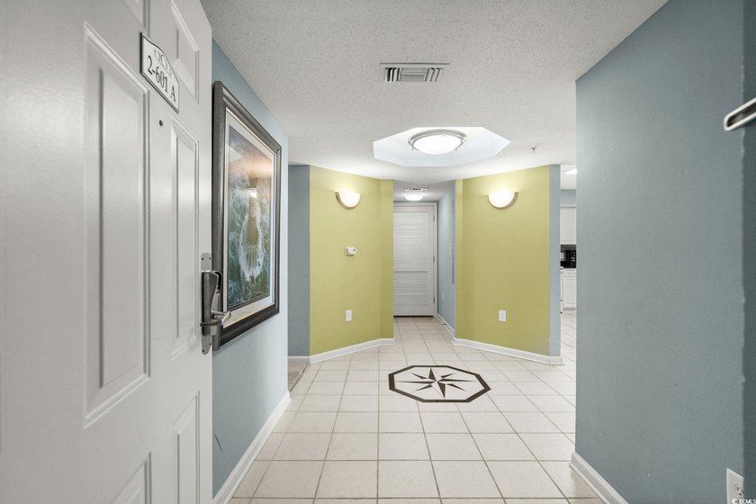 Incredible opportunity to purchase this 3 bed 3 bath waterway - photo 4