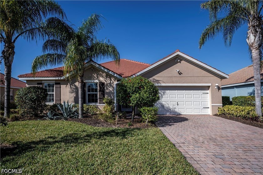 Fantastic POOl home. Spectacular lake views and stunning sunsets - photo 3