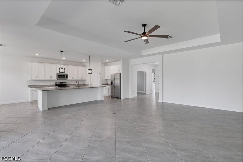 Welcome to Timber Creek where *Your home is your Oasis*. Timber - photo 8