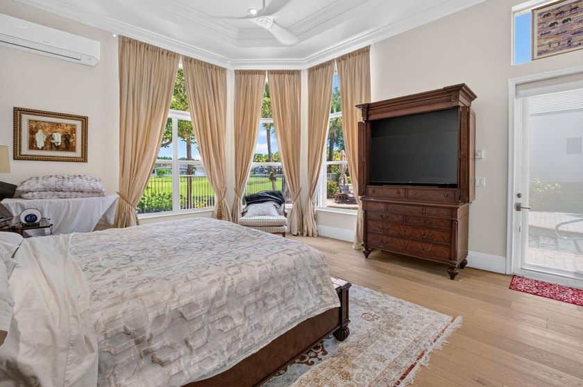 Full Golf Membership available with this beautifully updated 3Br - photo 30