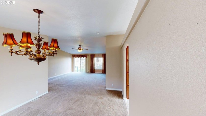 Oceanview living in a gated community. End of the road privacy - photo 8
