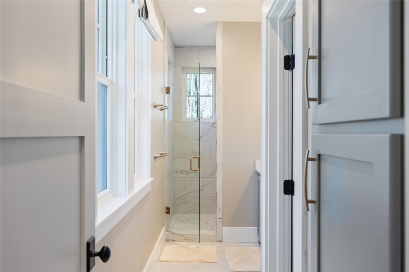 Nestled in the heart of Chinquapin, this charming three-bedroom - photo 34