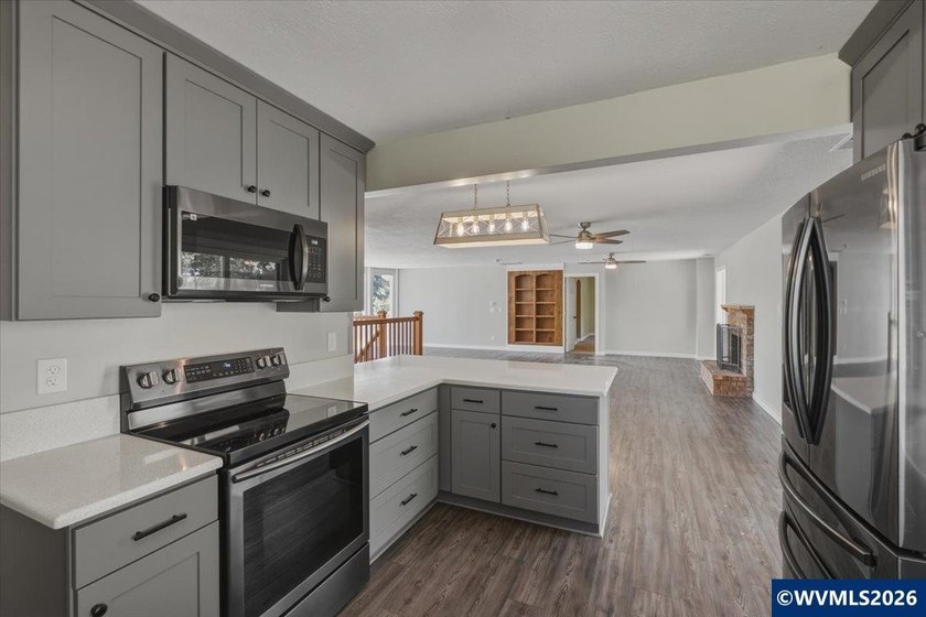 Rare opportunity to own a private 6.11-acre property bordering - photo 33
