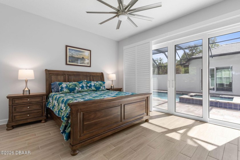 Step inside 114 New Leatherwood Drive, where luxury, comfort - photo 3
